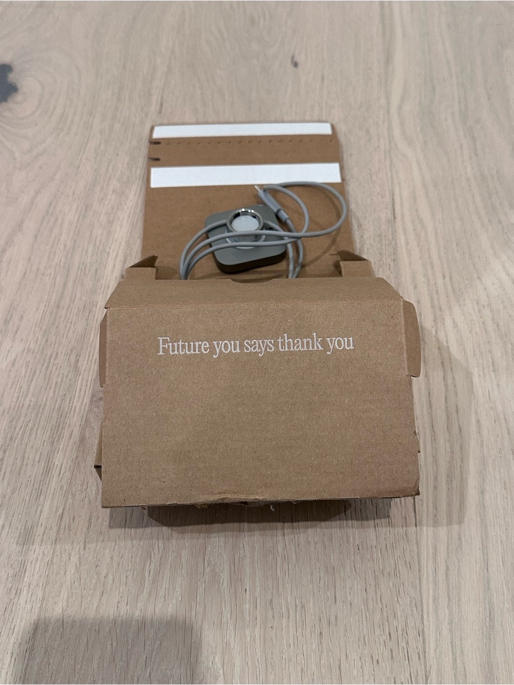 Oura Ring 4 Smart Ring Size 10 Silver w/ Charger & Original Packaging